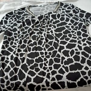 Chic Black and White Giraffe Print Women's Blouse